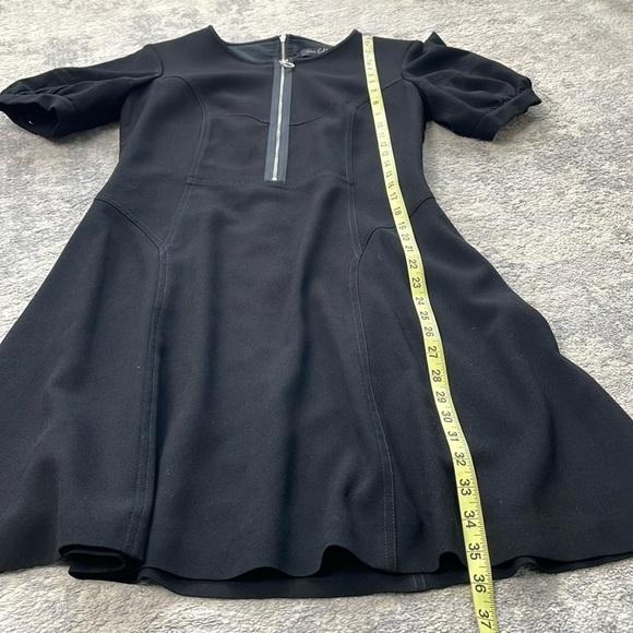 Marc by Marc Jacobs Irving Crepe Zip Front Mini Dress Black Puff Sleeve Sz 6 - Picture 9 of 15